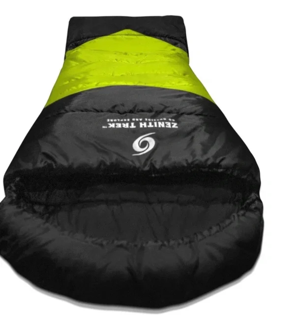 A sleeping bag with an open top.